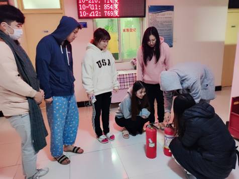 国际交流与培训学院开展留学生公寓安全隐患排查工作.jpg